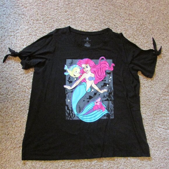 Disney Princess Ariel Sebastian Under The Sea 1X Black Cold Shoulder Shirt EUC - Picture 1 of 2